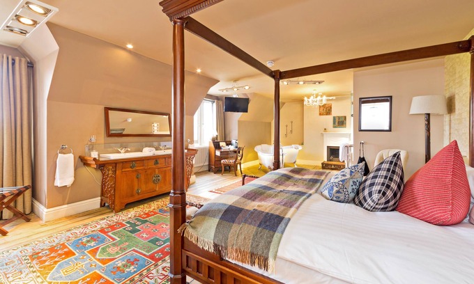 Bedford Hotel | Family-Friendly D'Parys: 4-Star Hotel with Great Amenities