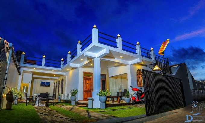 Kudapaduwa Bed & Breakfast | Discover D Plus B&B Negombo with Spa and Breakfast Included