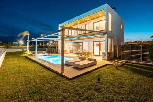 Gennadi Villa | Experience D&R Boutique Villas: Premier Oceanfront Escape