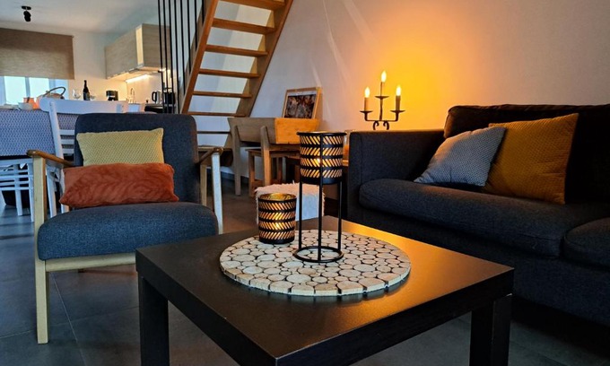 Nadrin House | Explore D'un coin à l'autre: Family-Friendly Retreat