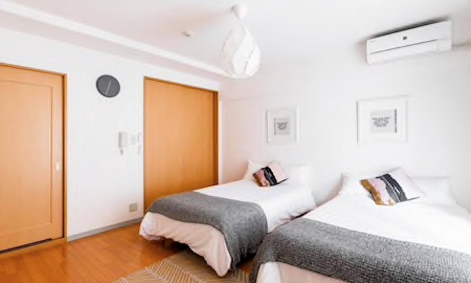 Karasumaoike Apartment | Conveniently Located Karasuma Annex Near Oike Station