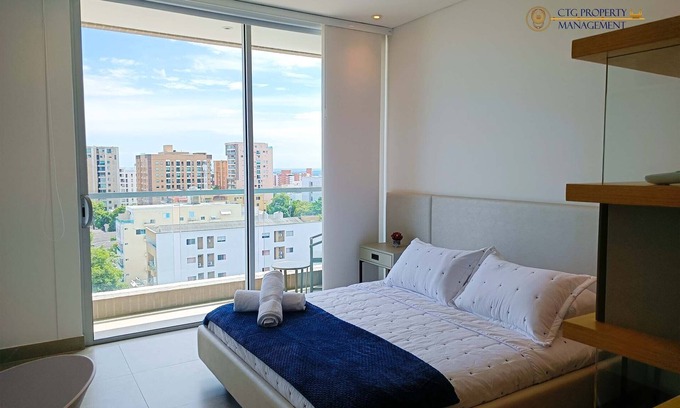 Barranquilla Apartment | Inviting Loft with Spa, Kitchen & Perfect 10 Rating