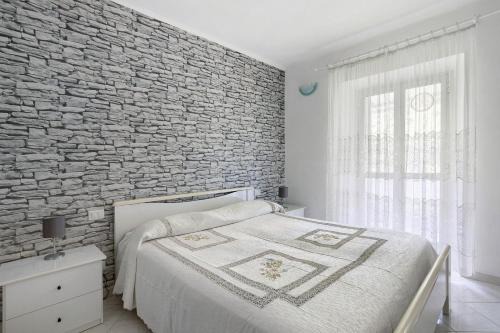 Pitelli Apartment | Guest Rated 10/10 at Da Ercolino - Family-Friendly Escape
