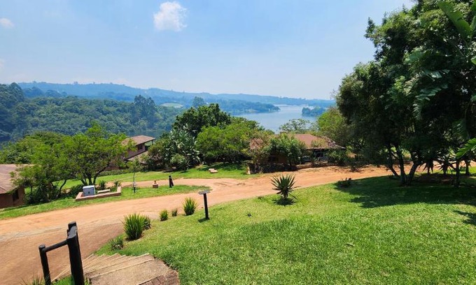Ligfontein House | Family-Friendly Da Gama Lake Cottages with Pool Access