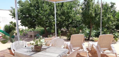 Casamassella House | Cozy Stay at Da Nonna Cosimina with Private Beach Access