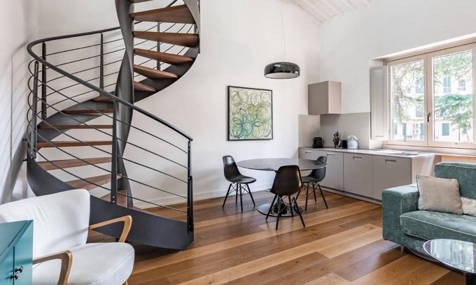 Le Cure Apartment | Da Vinci Maison: Steps Away from Must-See Attractions!