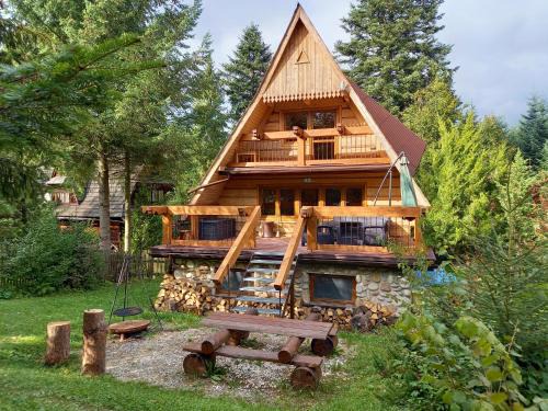 Lapsze Nizne Ski Chalet | Top-Rated Dacza Zakątek: Pet & Child Friendly Retreat
