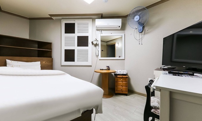 Dong-gu Hotel | Eco-Friendly Daejeon Yongjeon Sol-b with Breakfast & Kitchen