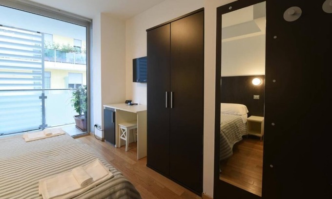 Pisa House | Discover Daglingegneri: Family-Friendly with Dining Options
