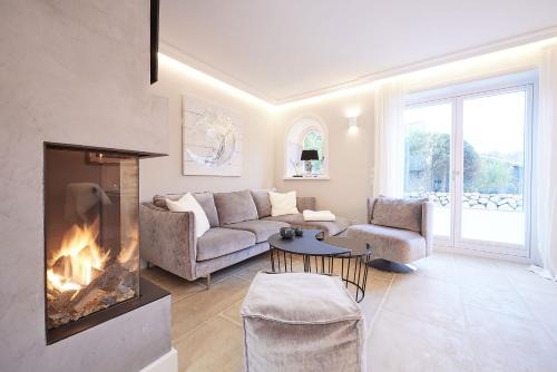 Wenningstedt-Braderup House | Experience Dailk Hüs: 4-Star Pet and Child Friendly Retreat