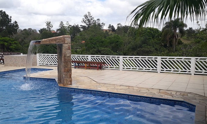 Guararema House | Exceptional Daily FDS: Pet-Friendly Stay with Spa & Pool
