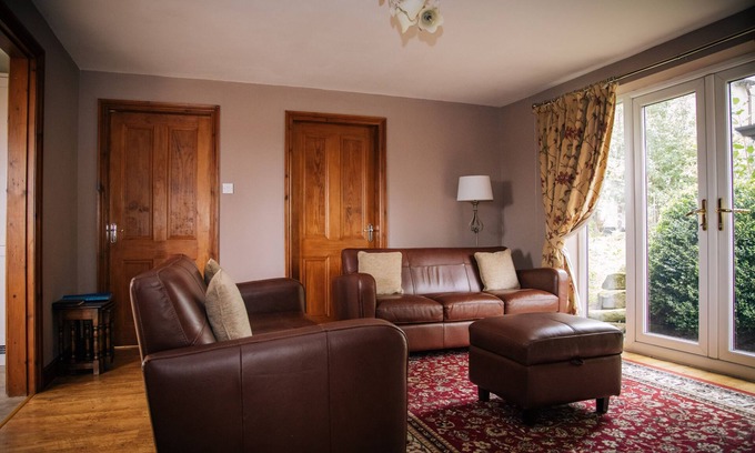 Malpas Cottage | Discover Dairyman's Cottage: Family-Friendly Rural Retreat