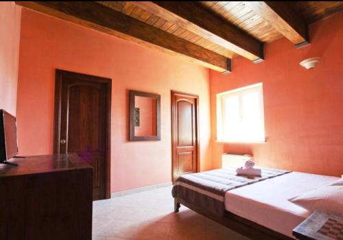 Zona LIII Tomba di Nerone Apartment | Discover Dal Centurione: 4-Star Pet-Friendly Retreat