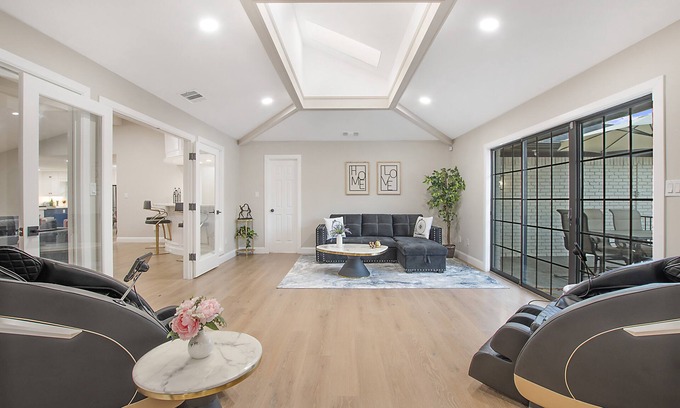 Park Central House | Modern Dallas Home with Heated Pool and Spa - 10/10 Rating