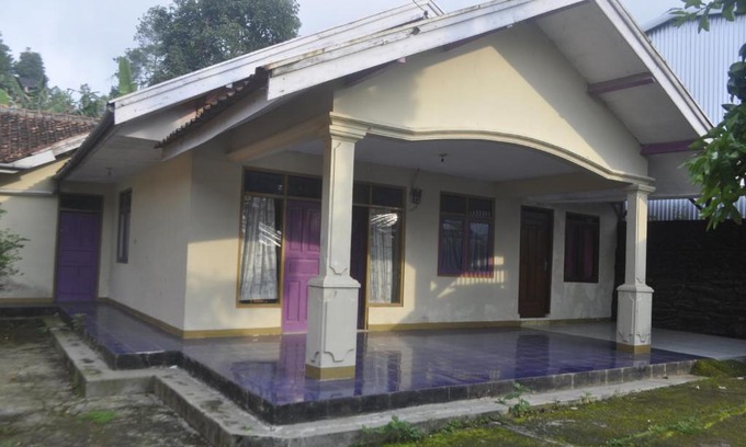 Lembang House | Dallil Homestay