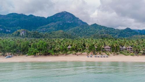 Cabayugan Resort | Serene Daluyon Beach and Mountain Resort with Ocean Views
