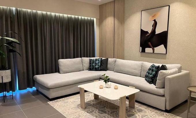 Al Abdali Apartment | Discover DAMAC's New 1 Bedroom Apartment with Pool & Spa