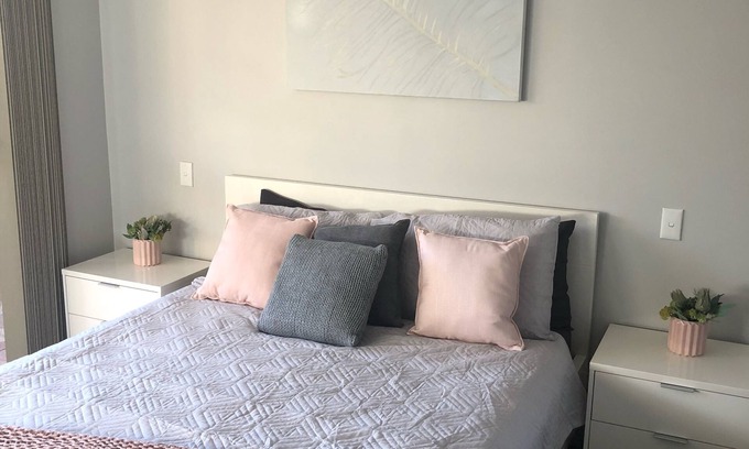 Mullaloo House | Discover Dampier House Mullaloo - Steps from the Beach
