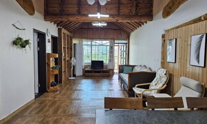 Wonyul-ri House | Eco-Friendly Retreat at Damyang Songjukheung Pension