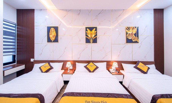 Lien Chieu Hotel | Experience Comfort at Dan Nguyen Phat Hotel by Bay Luxury