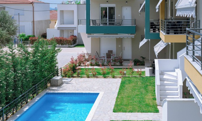 Ofrinion Apartment | Relaxing Two-Bedroom Apartment with Pool Access in Danai