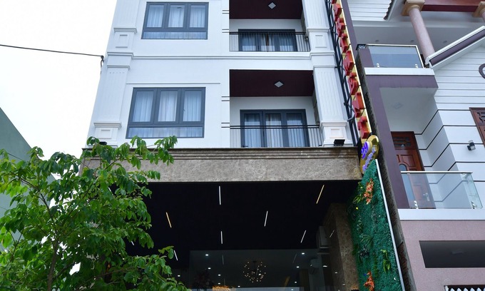 An Hai Đong Apartment | Explore Danang Lee's Studio Apartment by Dragon Bridge