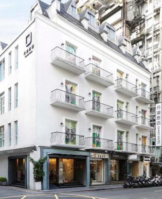 Zhongshan Hotel | Top-Rated Dandy Hotel - Perfect for Families in Tianjin