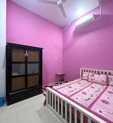 Kuantan House | Dang Anum Homestay Kuantan Airport HalalHome