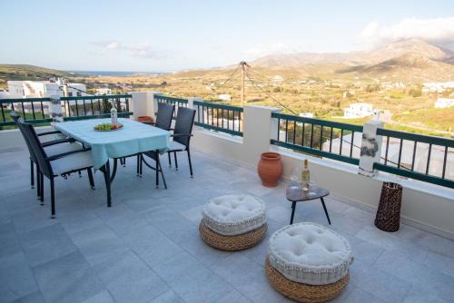 Galini Apartment | Pet-Friendly Apartments in Galíni, Greece - Guest Rated 9.8