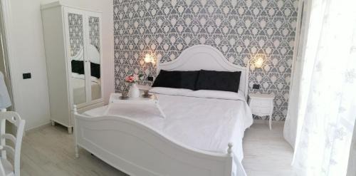Santa Marina Bed & Breakfast | Top-Rated Family-Friendly Stay at Daniela Hotel