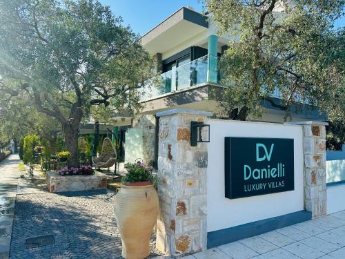 Skala Rachoniou Villa | Discover Danielli Villas: Guest Rated 9.7 & Family Friendly