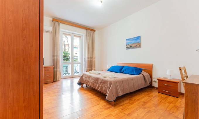 Province of Cagliari Apartment | Dante House: Central Apartment Perfect for Group Getaways