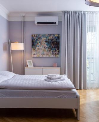 Ujlak Apartment | Discover Danube Residence: A 4-Star Family-Friendly Retreat