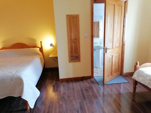 Creegh House | Exceptional Danubio Guest Accommodation - Rated 9/10