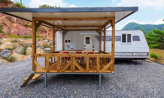 Danyang House | Eco-Friendly Danyang Pine Caravan Camping with Family Amenities