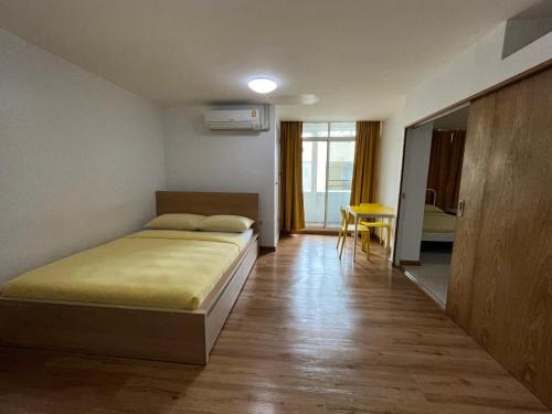 Bang Phlat Hotel | Top-Rated Family-Friendly Stay at Dao Jaras Fah Hometel