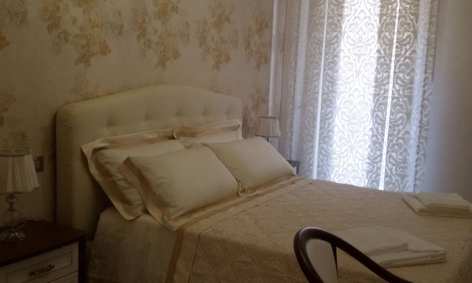 Palma di Montechiaro House | Discover Daphnae House: Oceanfront Rooms with Pool Access