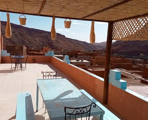 Tamedakhte House | Relax at Dar Brahim Tizgui Nbarda: Pet-Friendly Retreat