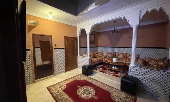 Kbour Chou Apartment | Elegant Stay at Dar Chrif: 4-Star, Pet & Child Friendly