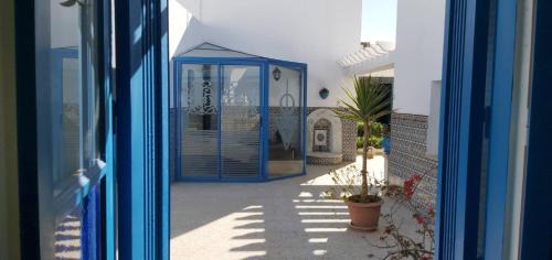 Sousse - Monastir Bed & Breakfast | Relax at Dar El Goulli with Ocean Views and Family Amenities