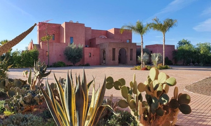 Oulad Hassoune Villa | Dar Lalla Mhalla - Elegant Villa with Pool & Ocean View