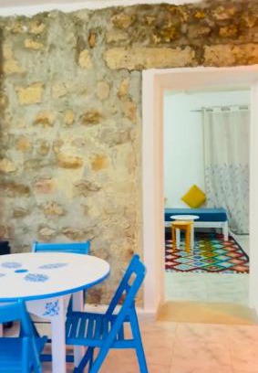 Tabarka House | Discover Dar zmen: Family and Pet-Friendly Retreat