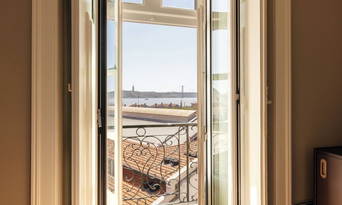 Baixa Hotel | Dare Lisbon River