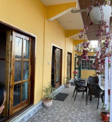Darjeeling House | Welcoming Darjeeling BnB: Family-Friendly & Pet Friendly Stay