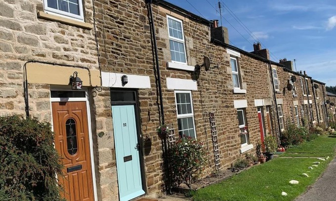 North York Moors National Park House | Experience Dark Skies Cottage: Top-Rated & Family-Friendly