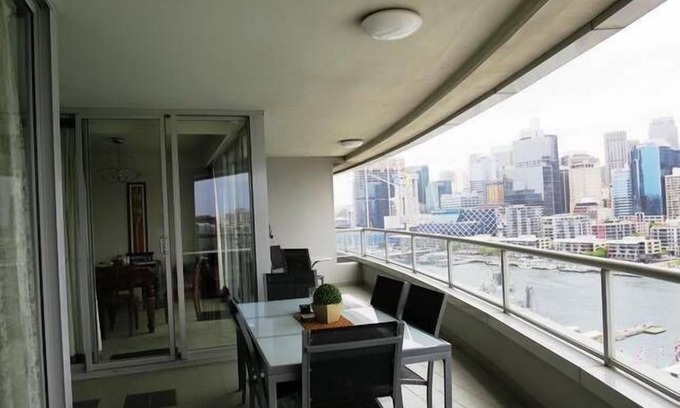 Darling Harbour Apartment | Unforgettable Darling Harbour Escape with Ocean View & Spa