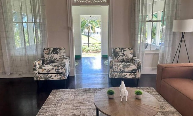 Rural Hill House | Darlingford Farm: Pet-Friendly Retreat on Jamaican Coast