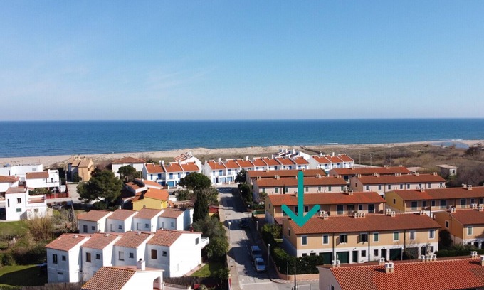 Mas Pinell Ski Chalet | Daró 3D 35 - Steps from the Beach with Pool Access