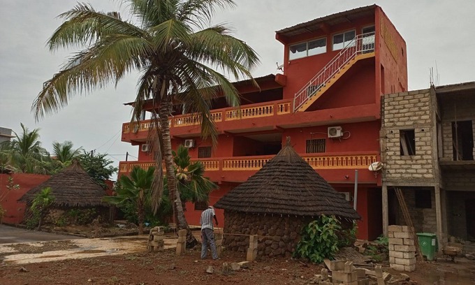 Kedougou Hotel | Discover Darsalam: Family-Friendly Stay with Pool & Spa