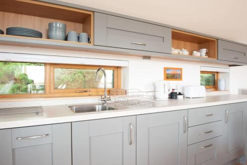 Yelverton House | Pet-Friendly Dartmoor Barn on North Hessary Tor